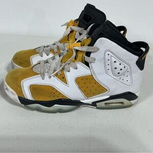 Air Jordan 6 Retro 'Yellow Ochre' (GS) Size 6.5Y / Women’s 8 (384665-170) USED